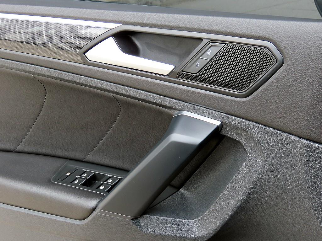 Volkswagen Tiguan - Vista 12