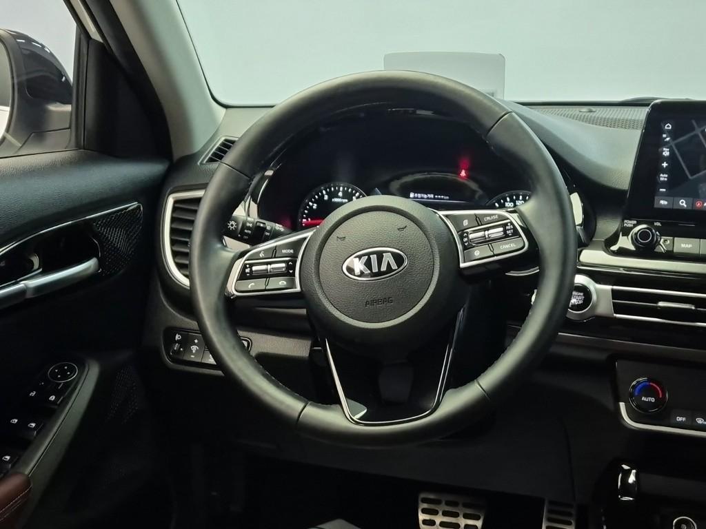 KIA Seltos - Vista 9