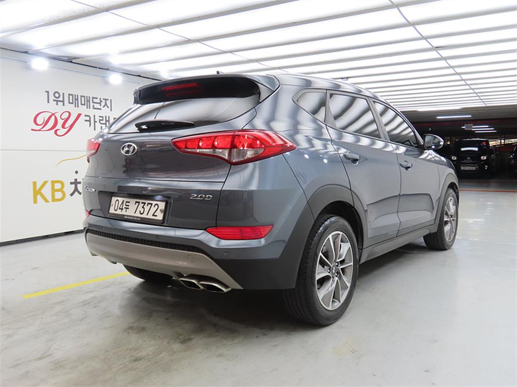 HYUNDAI Tucson - Vista 4