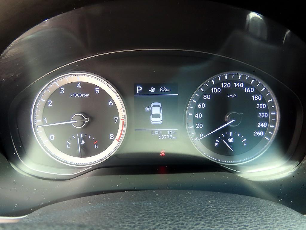 HYUNDAI Grandeur - Vista 9