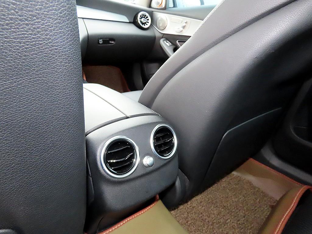 Mercedes Benz C Class 2016 Blanco - Importación desde Corea - HF Imports Iquique - Foto 16