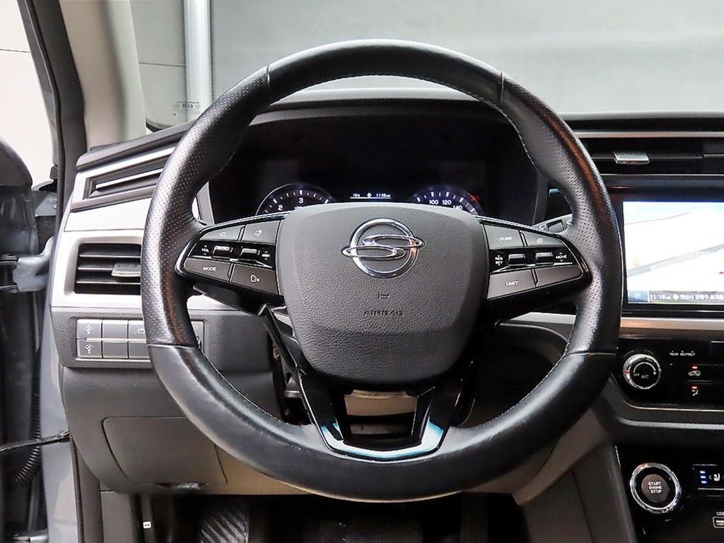 Ssangyong Korando - Vista 9