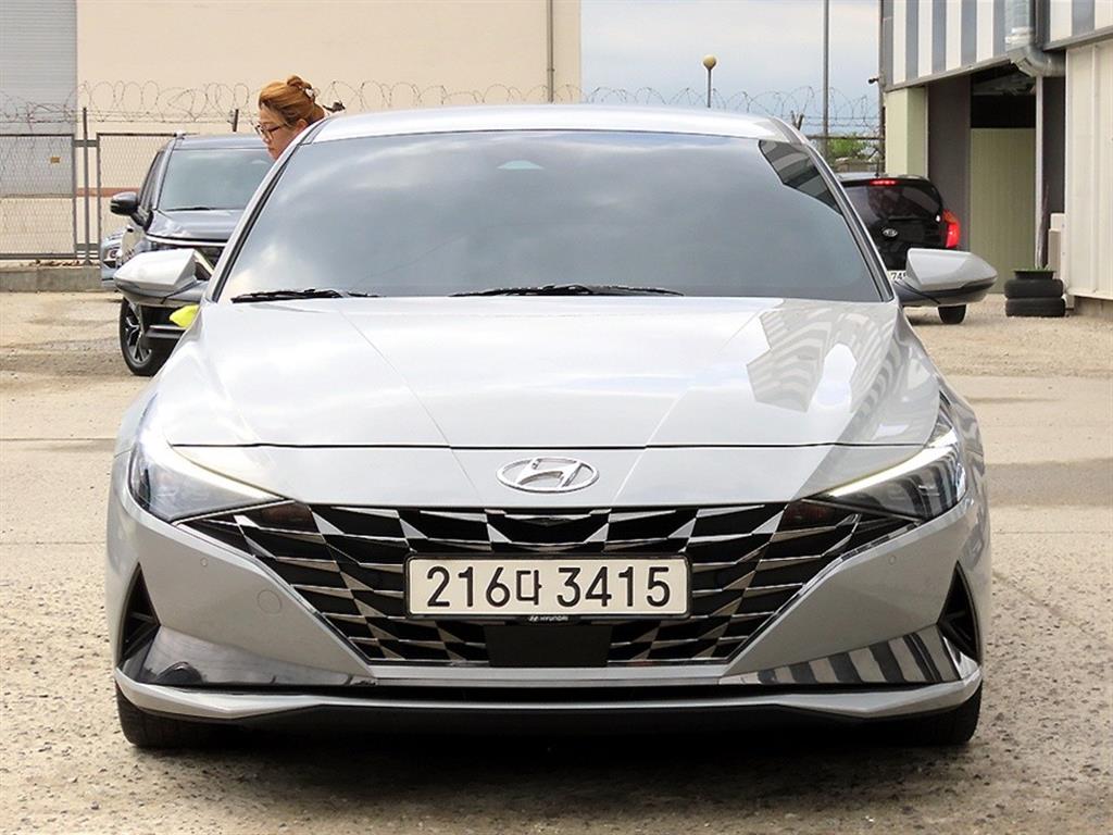 HYUNDAI Avante 2023 Gris - Importación desde Corea - HF Imports Iquique - Foto 1