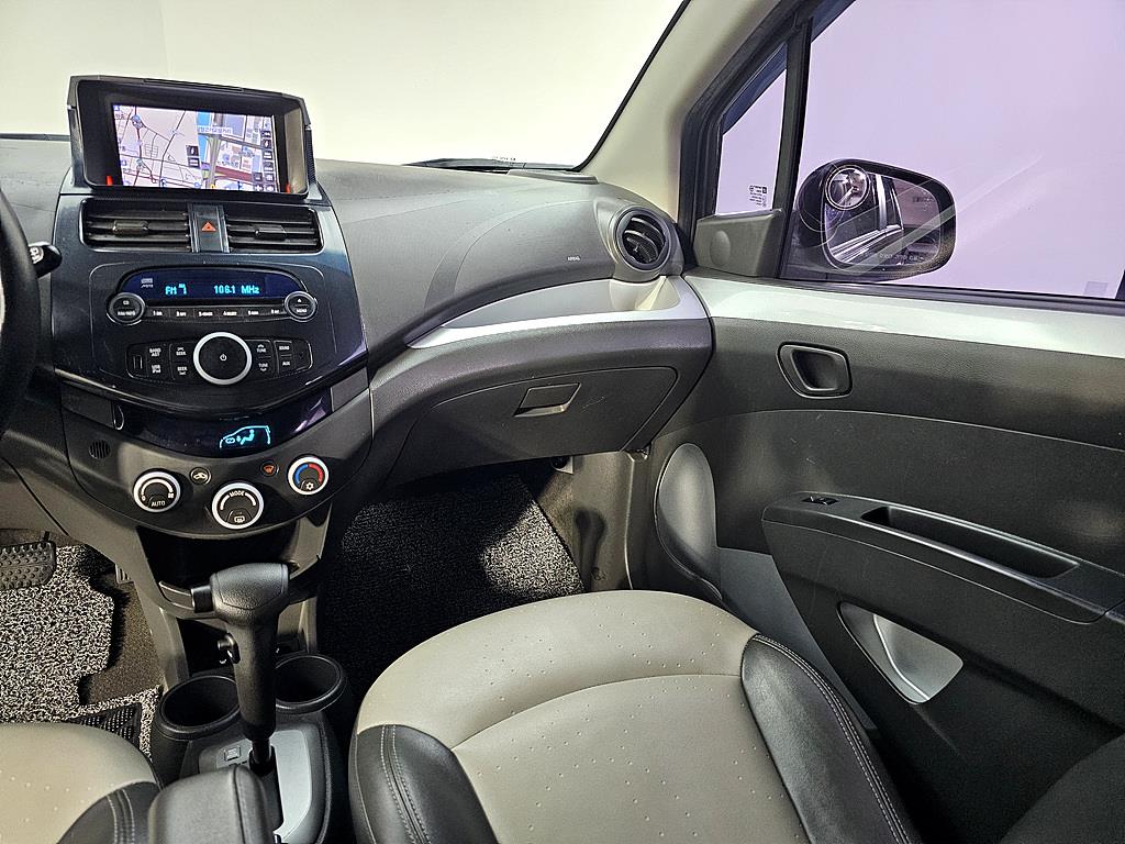 Chevrolet Spark - Vista 10