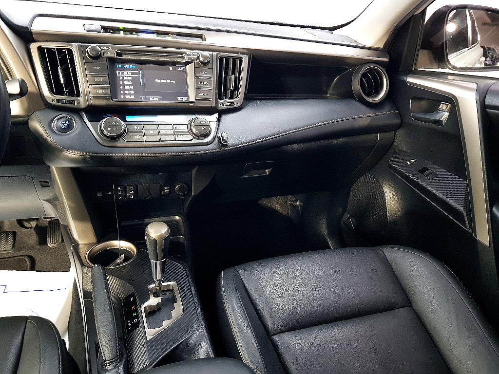 Toyota RAV4 - Vista 10