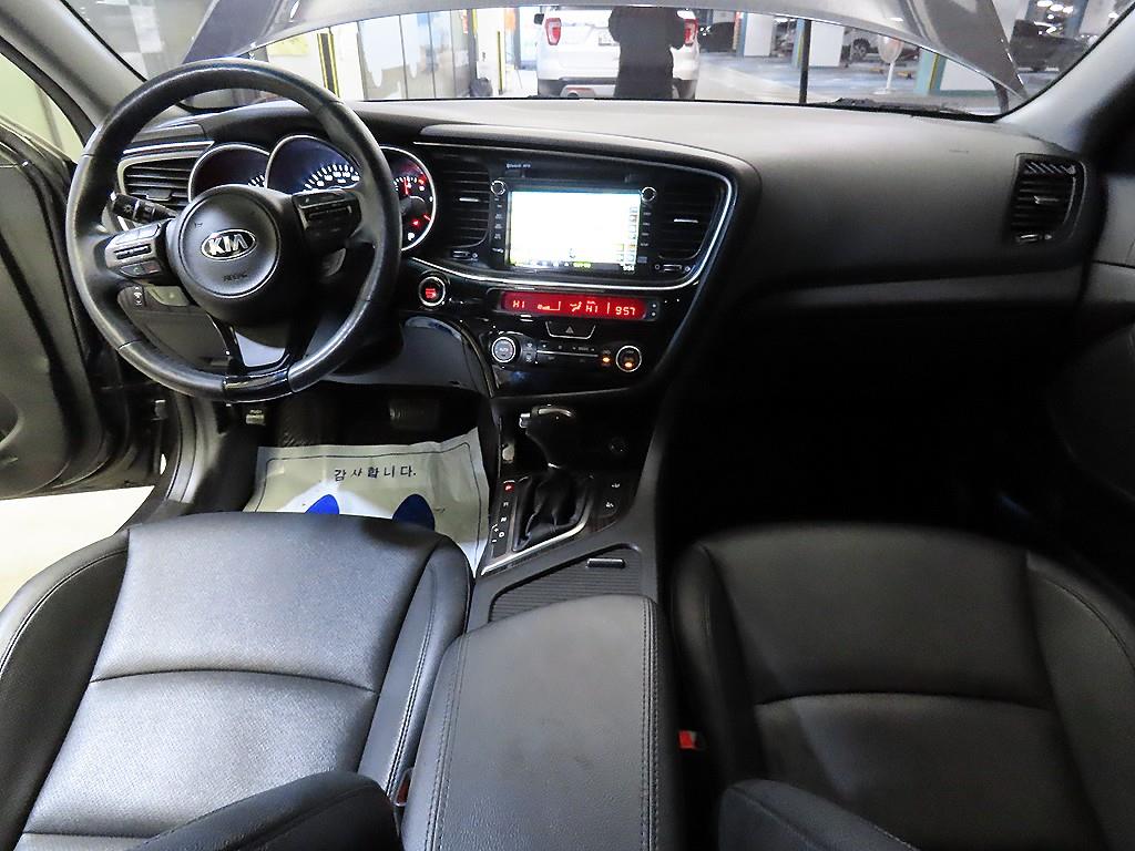 KIA K5 - Vista 10