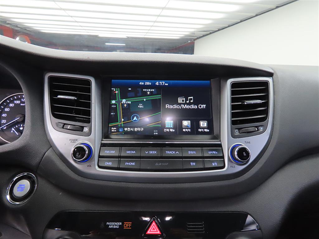 HYUNDAI Tucson 2018 Gris - Importación desde Corea - HF Imports Iquique - Foto 14