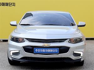Chevrolet Malibu - Vista 4