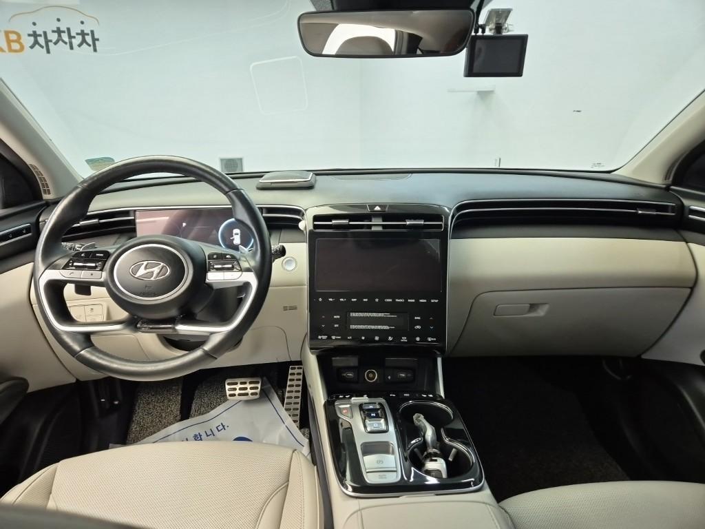 HYUNDAI Tucson - Vista 5