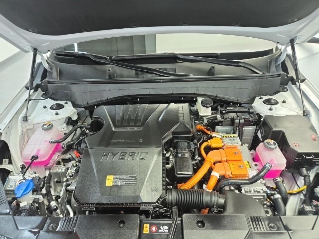 HYUNDAI Kona - Vista 5