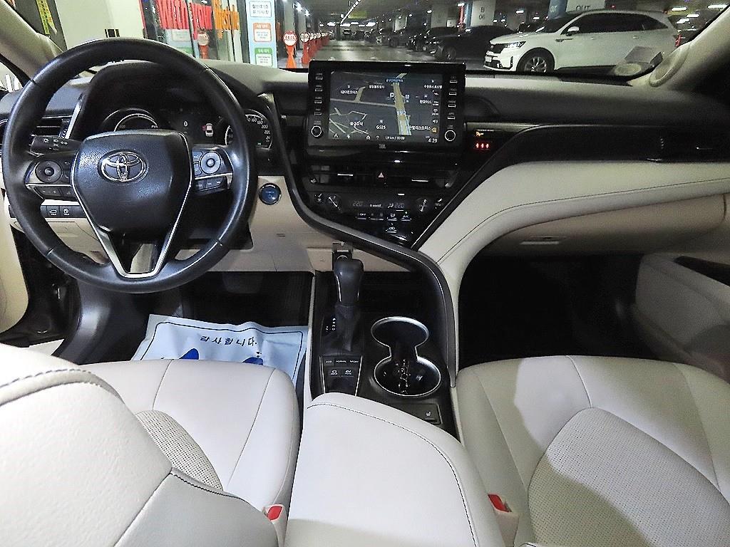 Toyota Camry - Vista 10