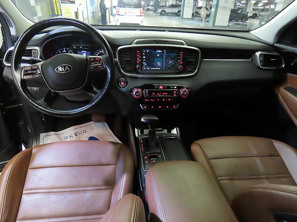 KIA Sorento - Vista 10