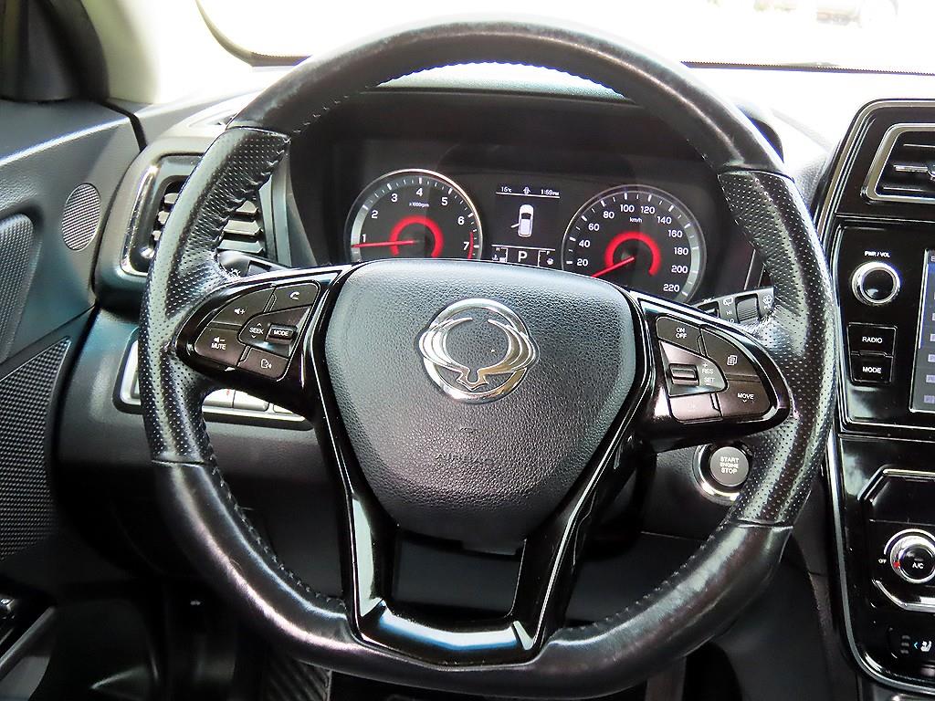 Ssangyong Tivoli - Vista 7