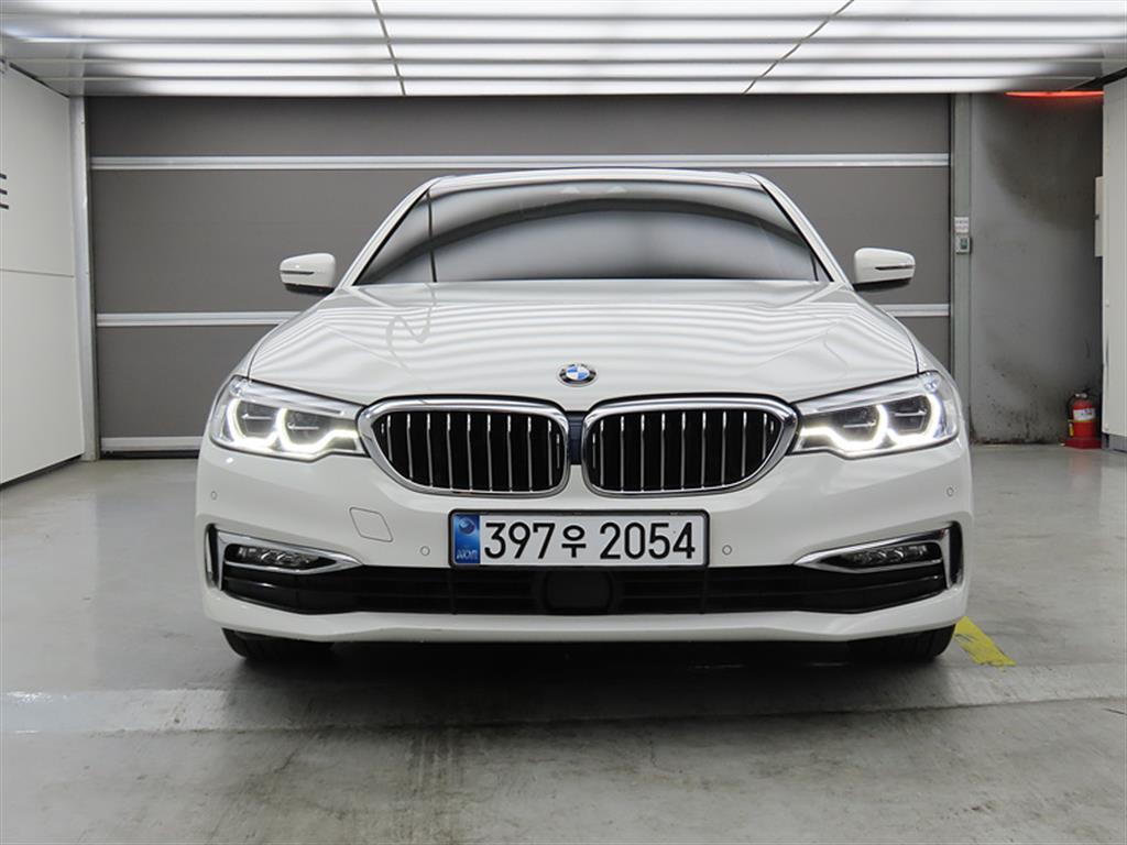 BMW 5 Series - Vista 2