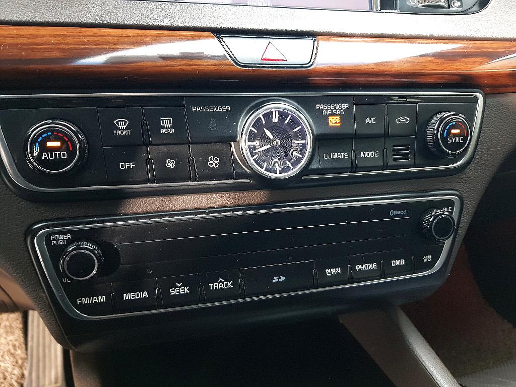 KIA K7 - Vista 11