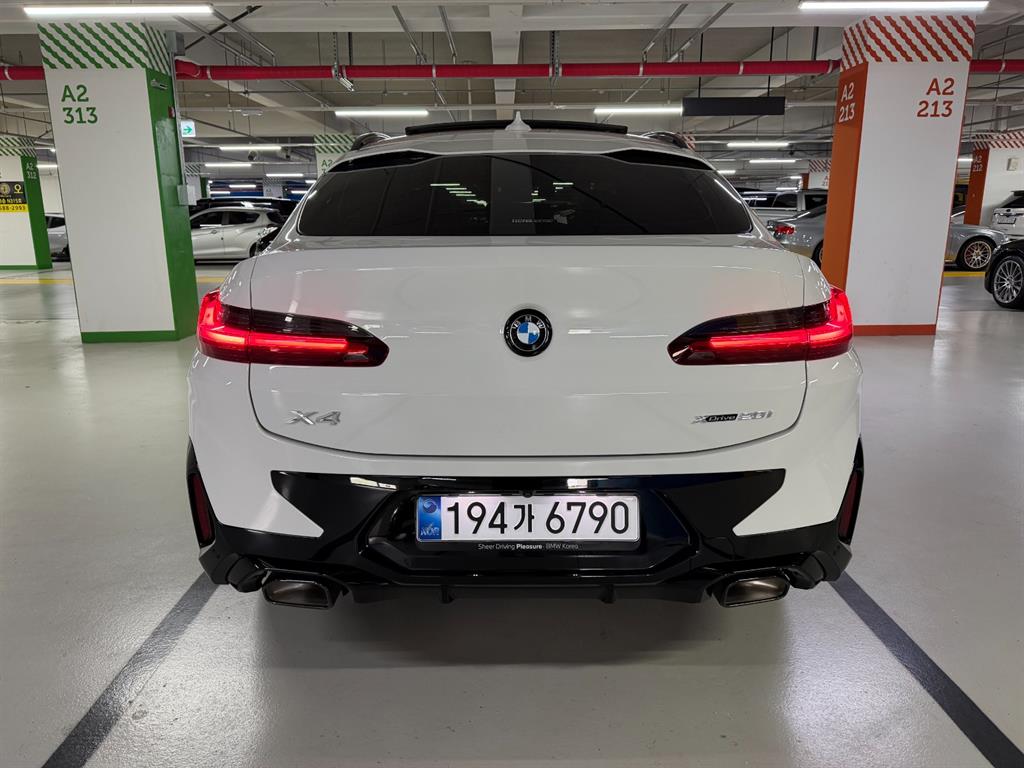 BMW X4 - Vista 6
