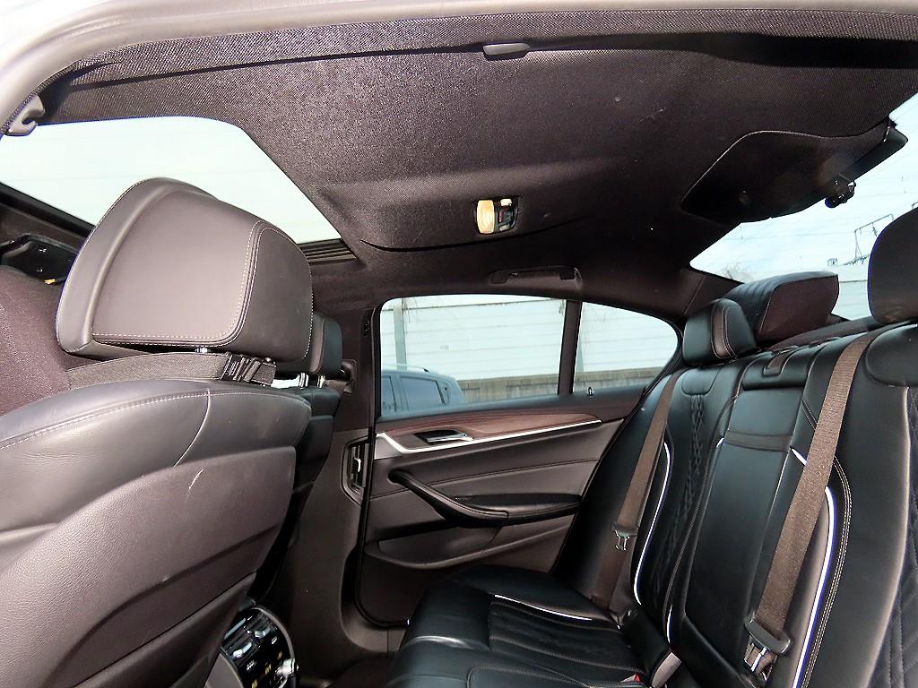 BMW 5 Series 2017 Negro - Importación desde Corea - HF Imports Iquique - Foto 17