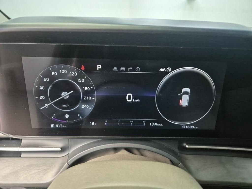 KIA Carnival - Vista 9