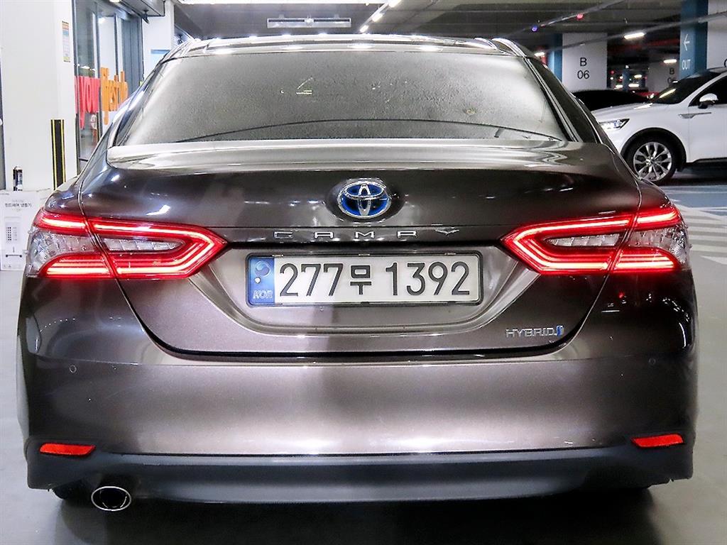 Toyota Camry - Vista 5