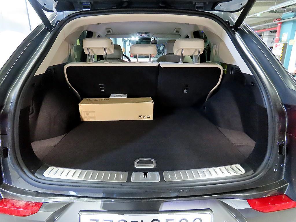 Genesis GV70 2025 Gris - Importación desde Corea - HF Imports Iquique - Foto 16