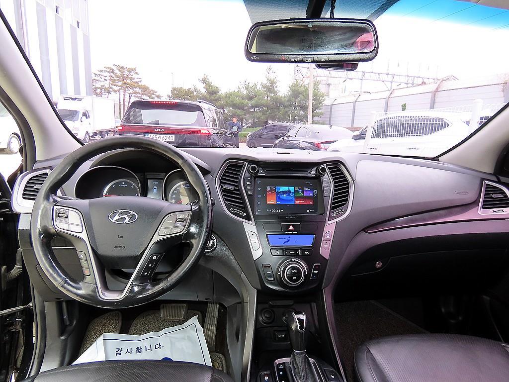 HYUNDAI Santa Fe - Vista 7