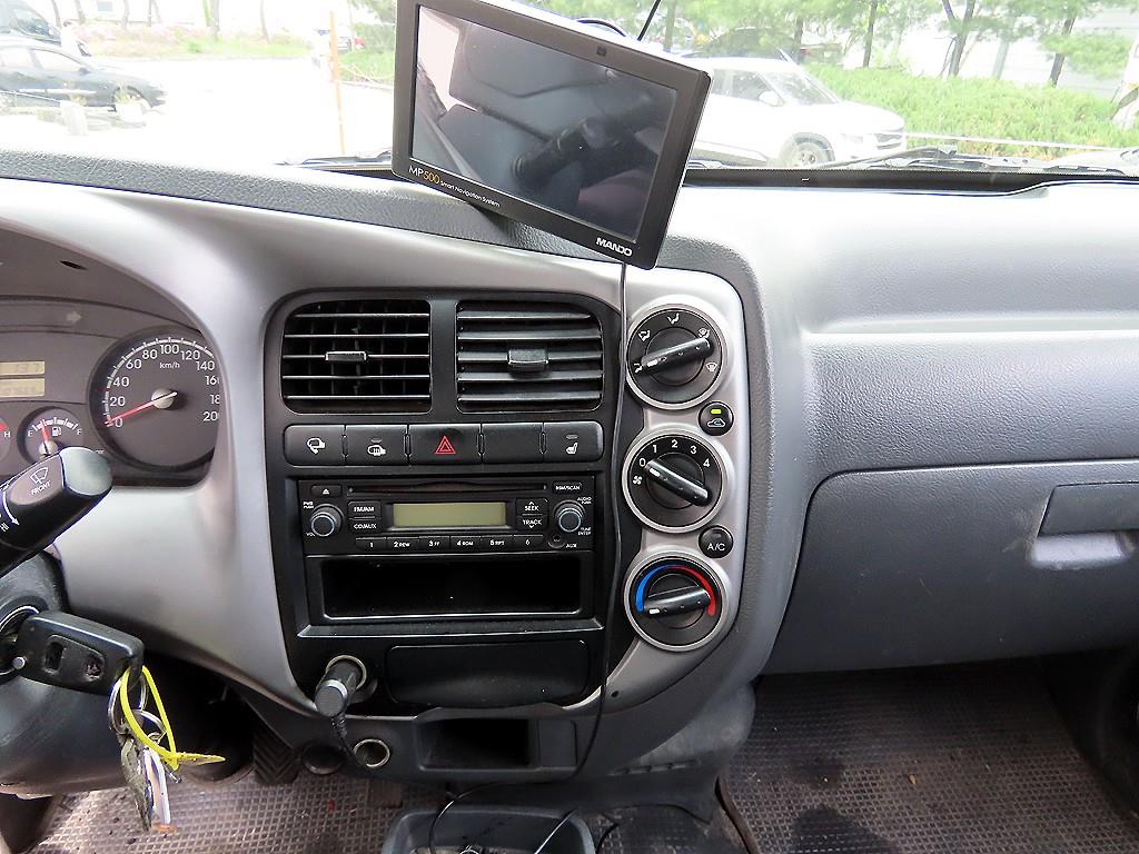 Small Truck Top_Ex(High) Built-in Top Power Gate 2013 Blanco - Importación desde Corea - HF Imports Iquique - Foto 13