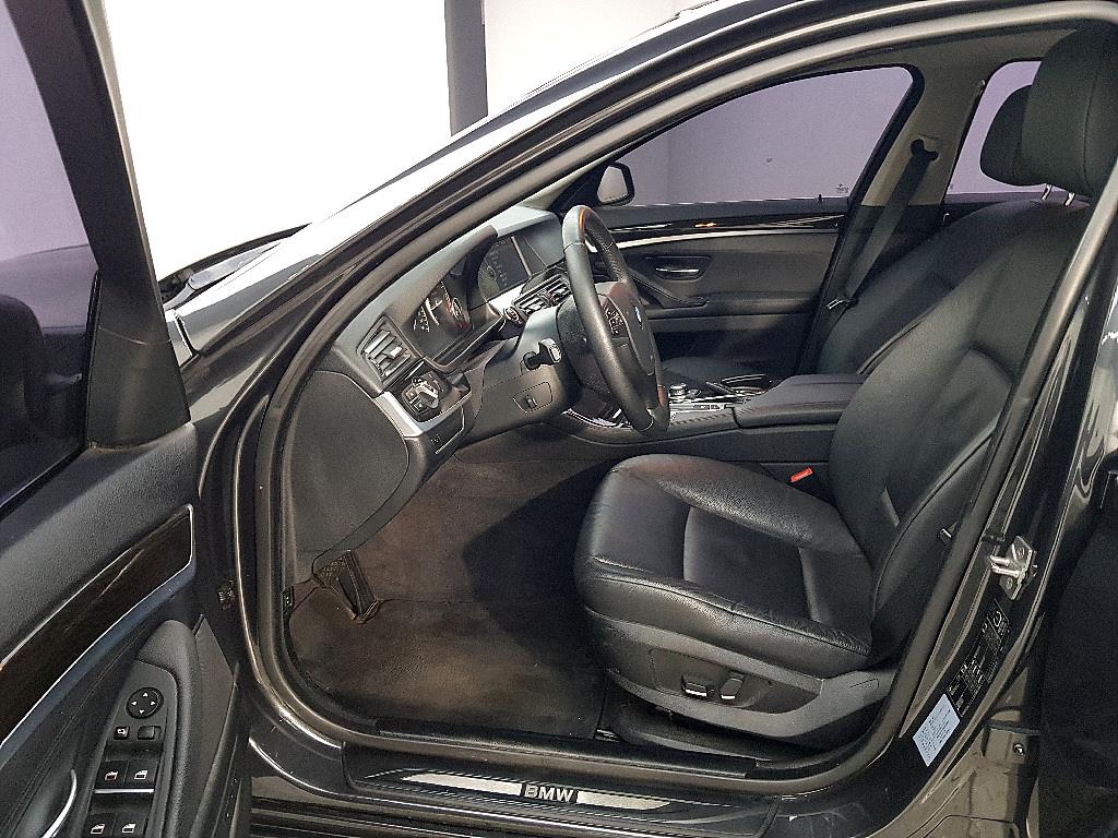BMW 5 Series - Vista 8