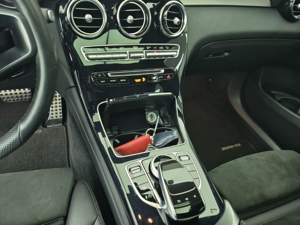 Mercedes Benz GLC Class - Vista 10