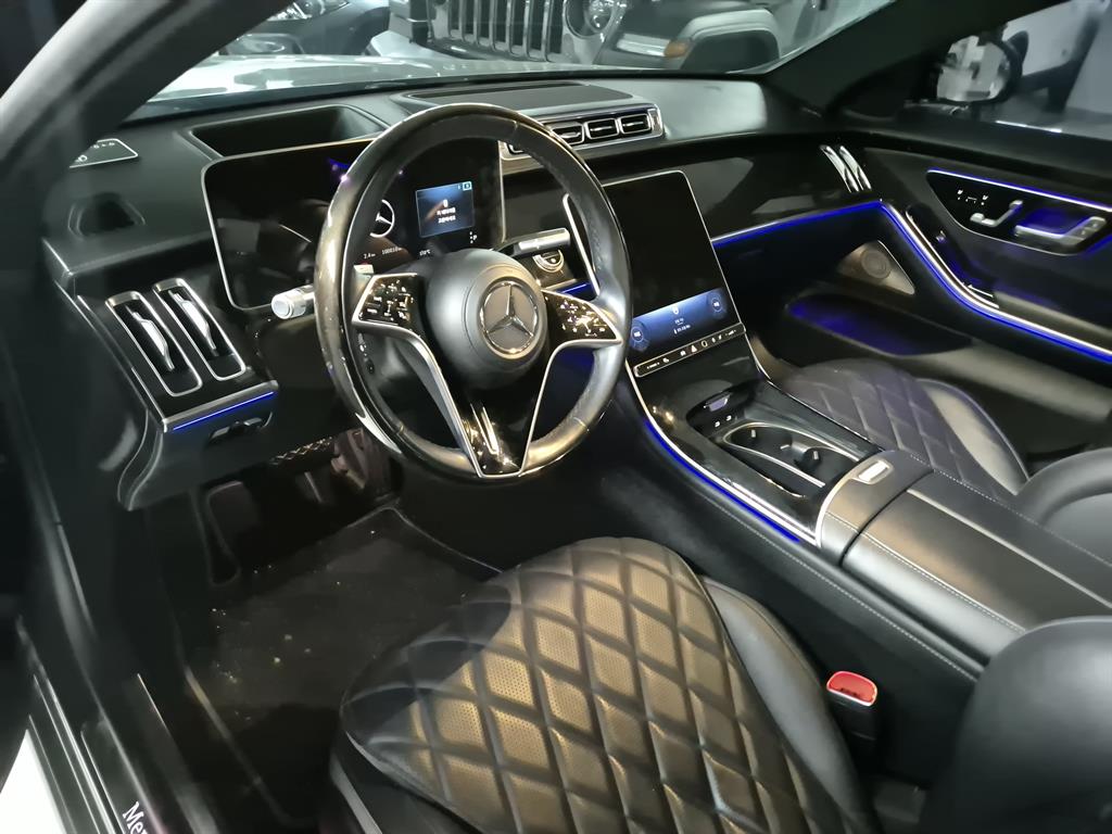 Mercedes Benz S Class - Vista 4