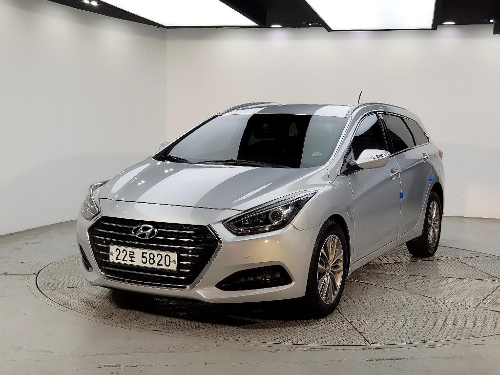 HYUNDAI i40 2012 Plateado - Importación desde Corea - HF Imports Iquique - Foto 1