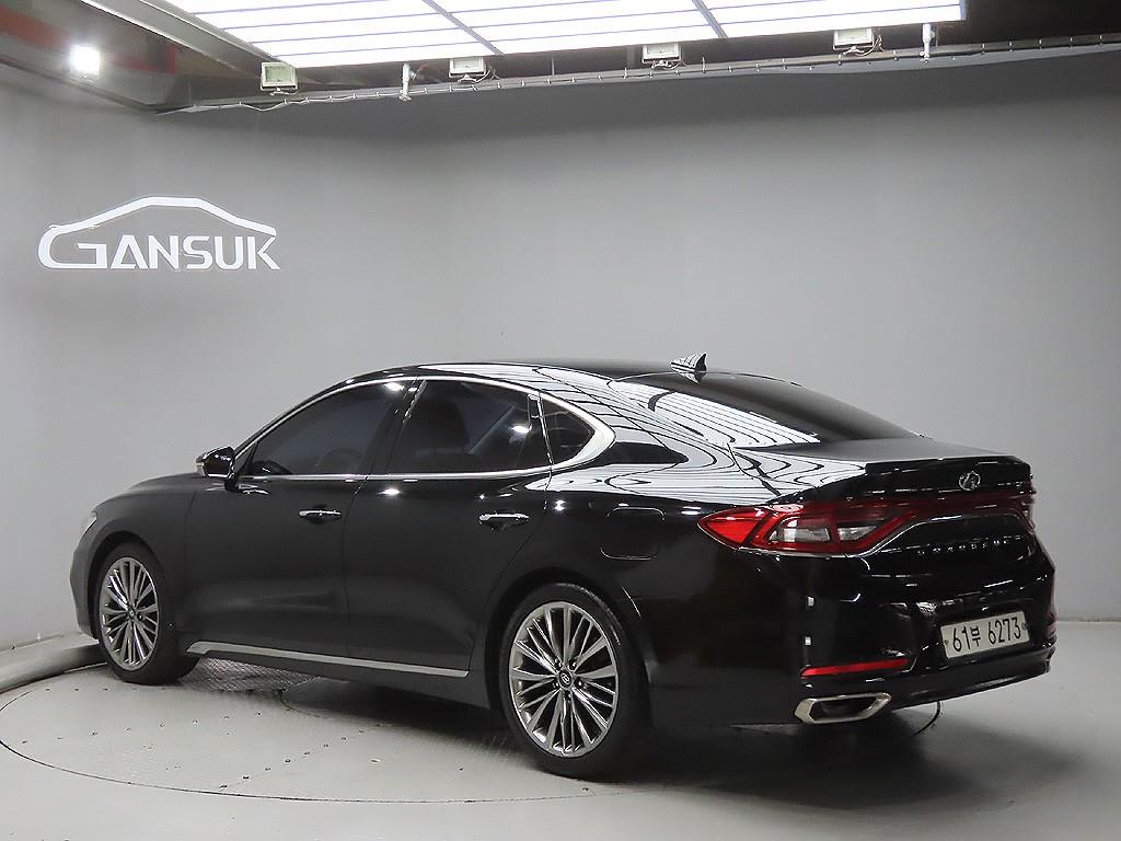 HYUNDAI Grandeur - Vista 5