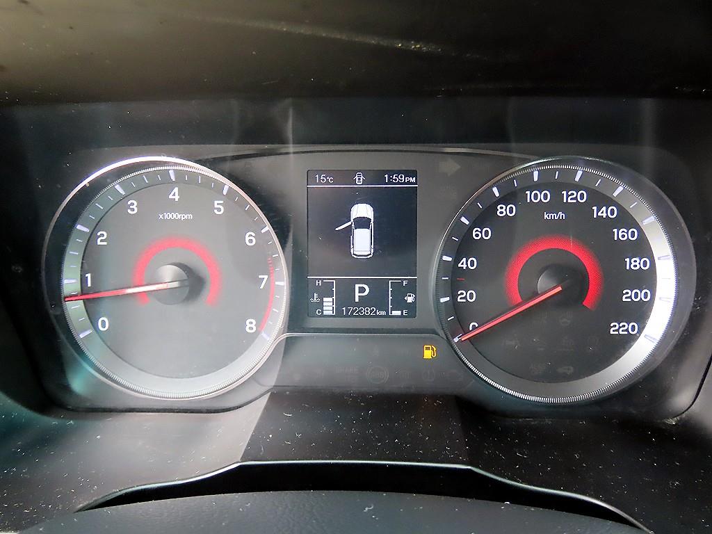 Ssangyong Tivoli - Vista 8