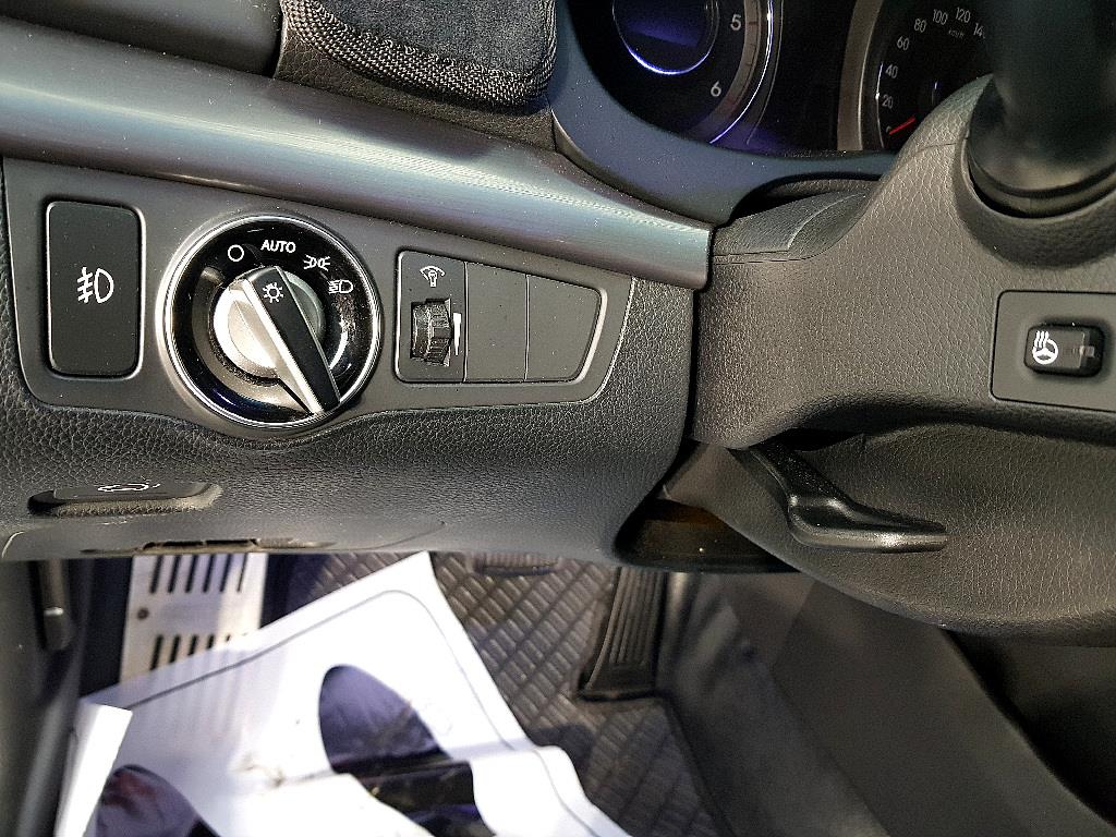 HYUNDAI i40 - Vista 11