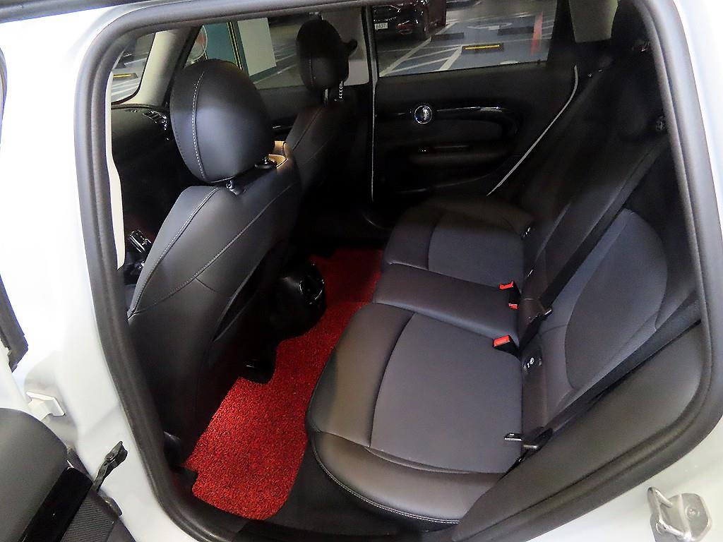Mini Clubman - Vista 7