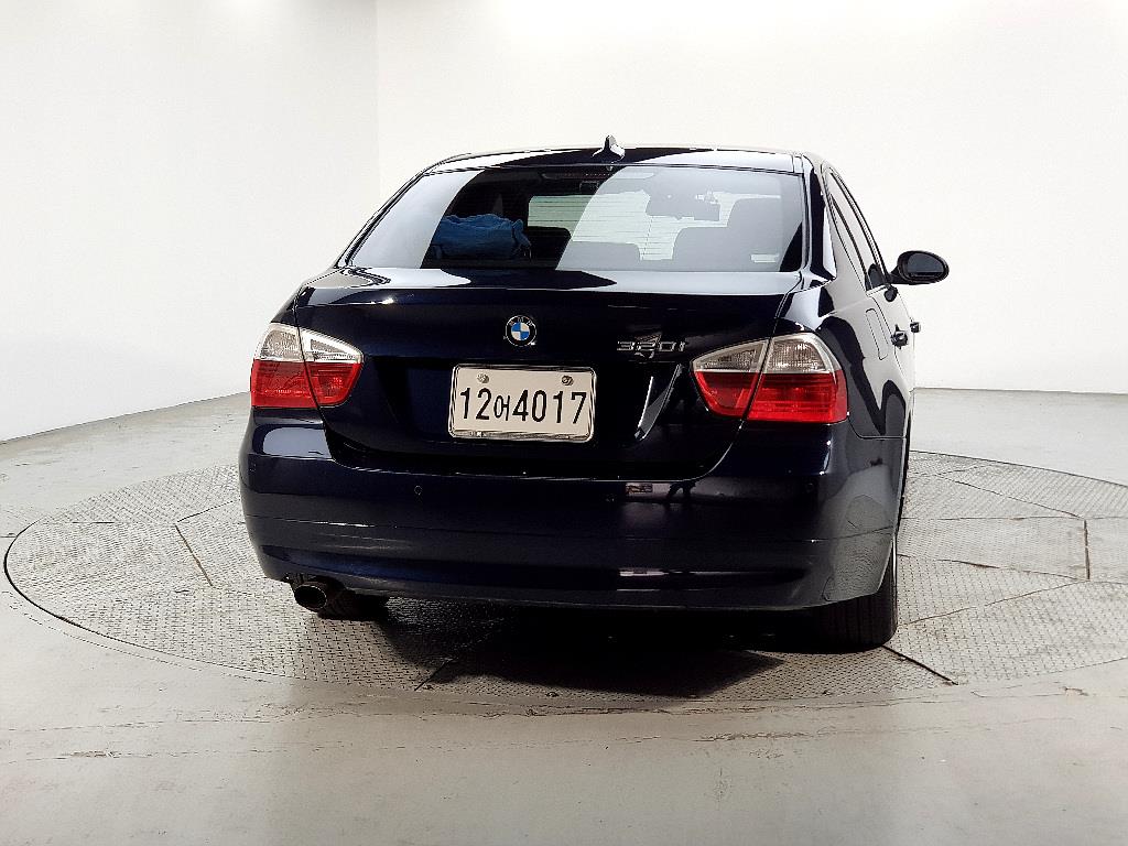BMW 3 series - Vista 3