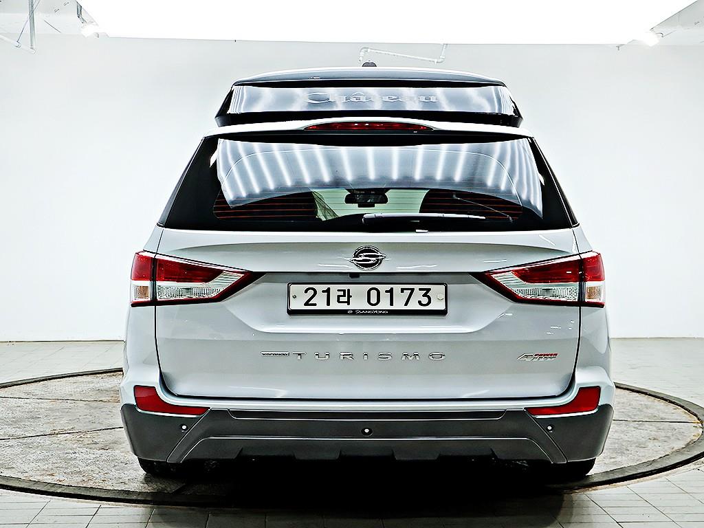 Ssangyong Korando - Vista 5