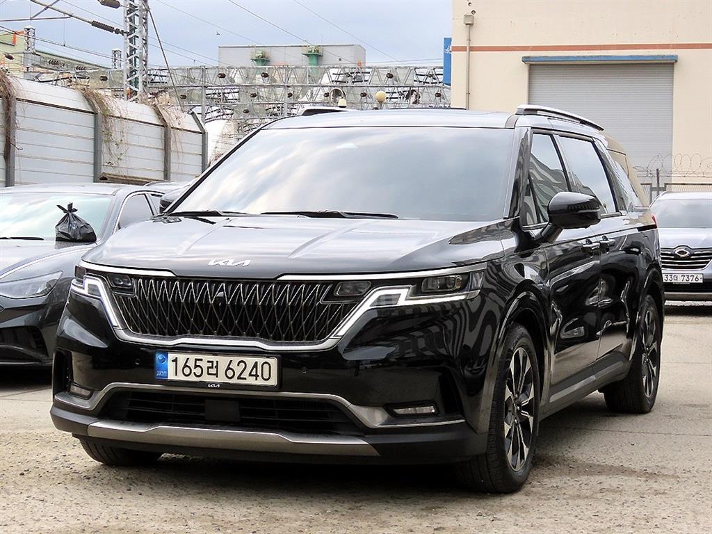 KIA Carnival - Vista 2