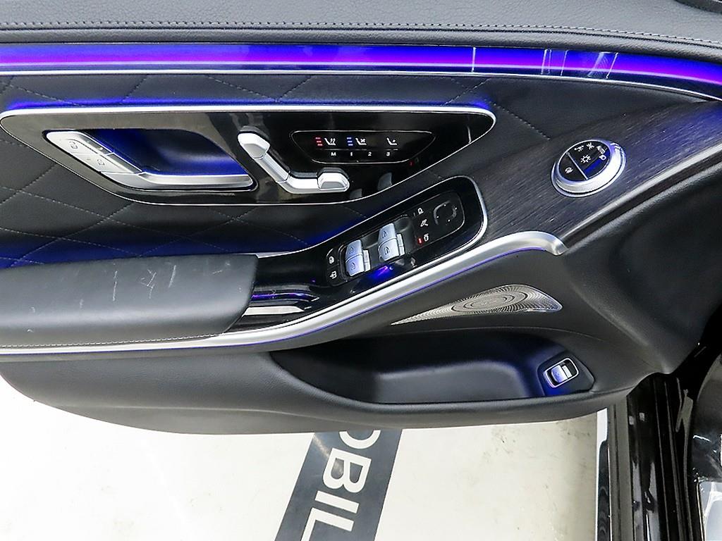 Mercedes Benz S Class - Vista 11