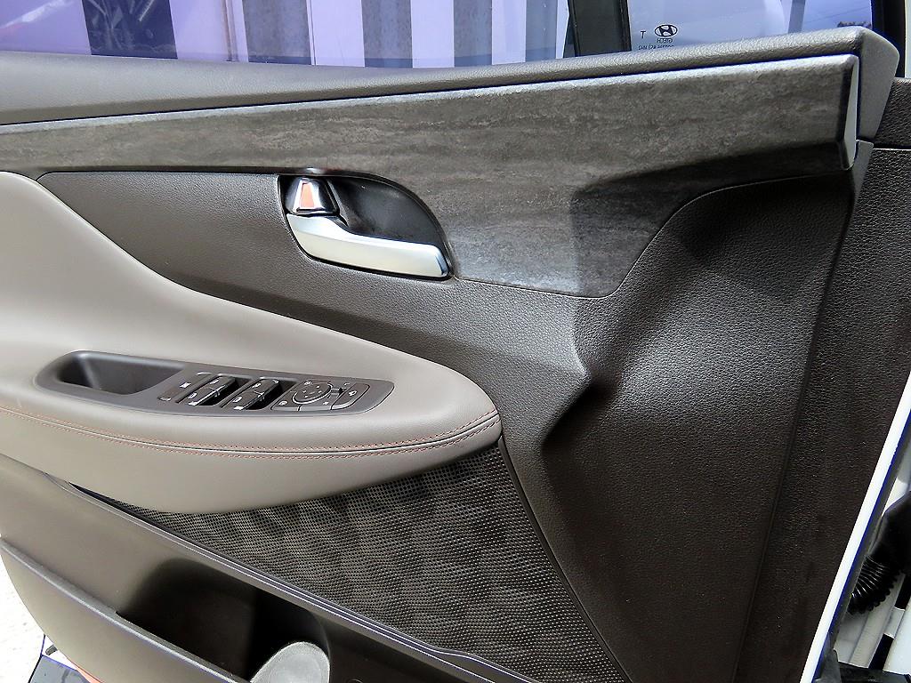 HYUNDAI Santa Fe - Vista 11