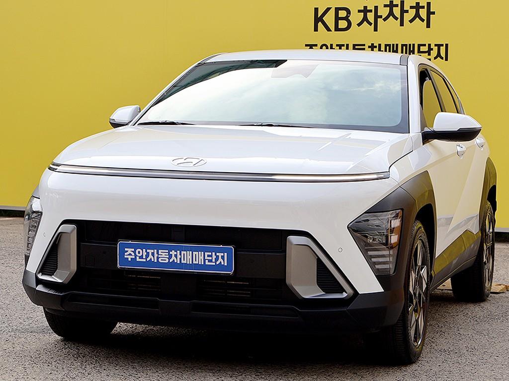 HYUNDAI Kona - Vista 3