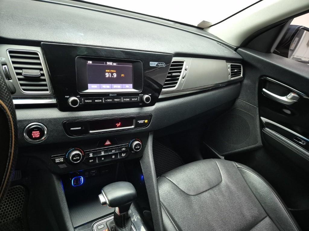 KIA Niro - Vista 10