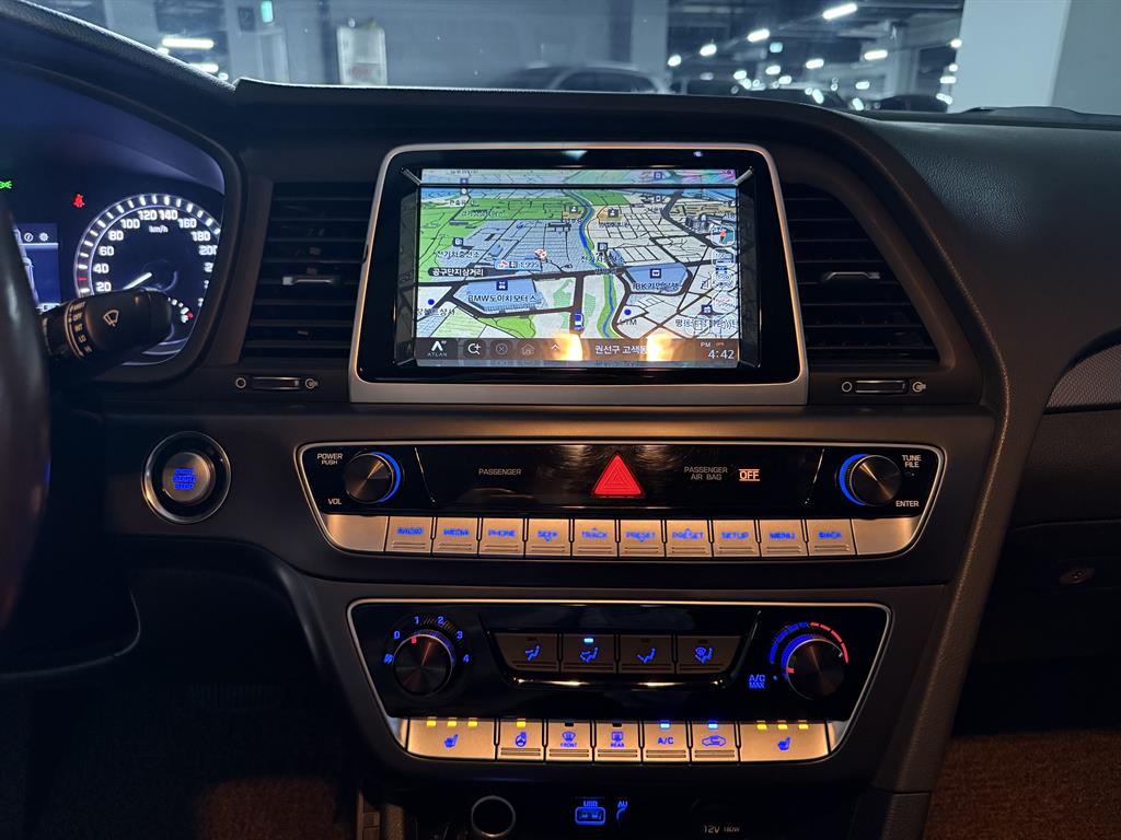 HYUNDAI Sonata 2018 Blanco - Importación desde Corea - HF Imports Iquique - Foto 14