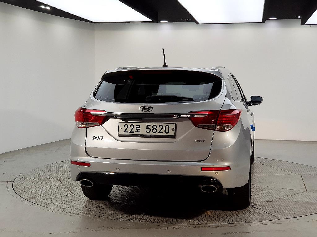 HYUNDAI i40 - Vista 3