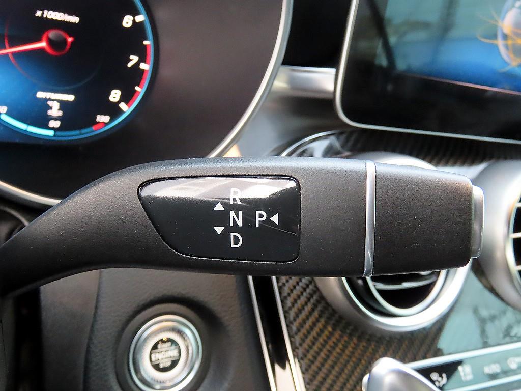 Mercedes Benz C Class 2019 Blanco - Importación desde Corea - HF Imports Iquique - Foto 15