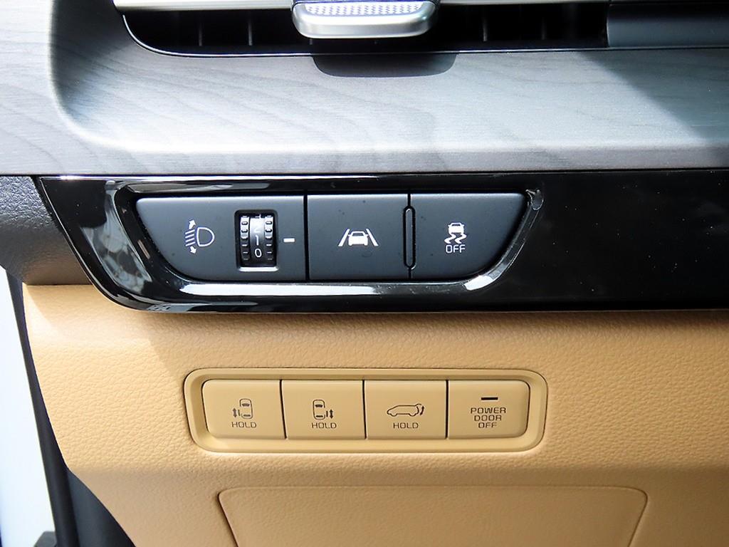 KIA Carnival 2023 Blanco - Importación desde Corea - HF Imports Iquique - Foto 13