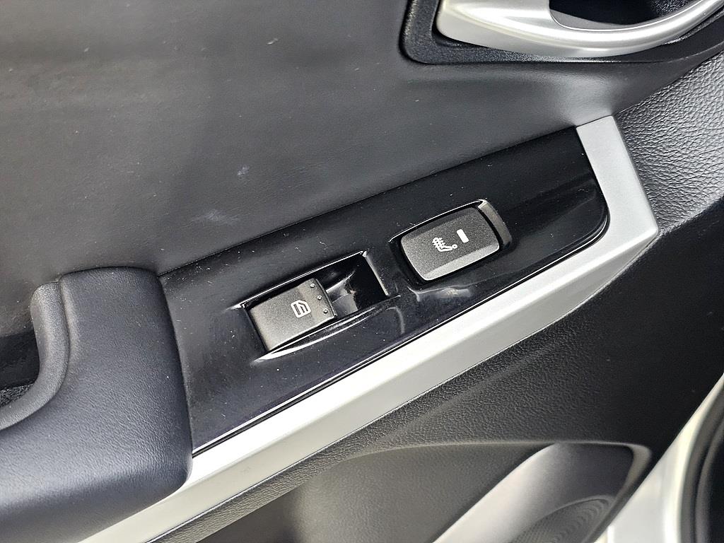 Ssangyong Korando - Vista 12