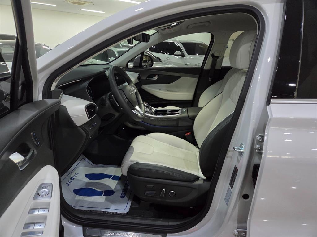 HYUNDAI Santa Fe - Vista 6