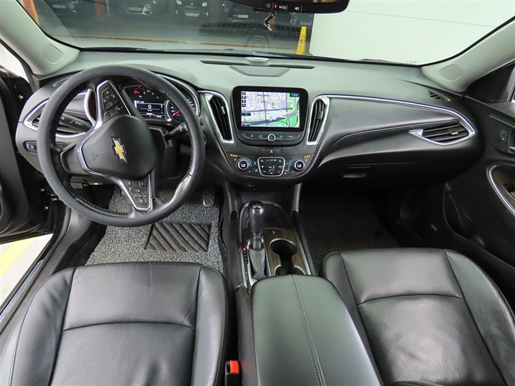 Chevrolet Malibu - Vista 7