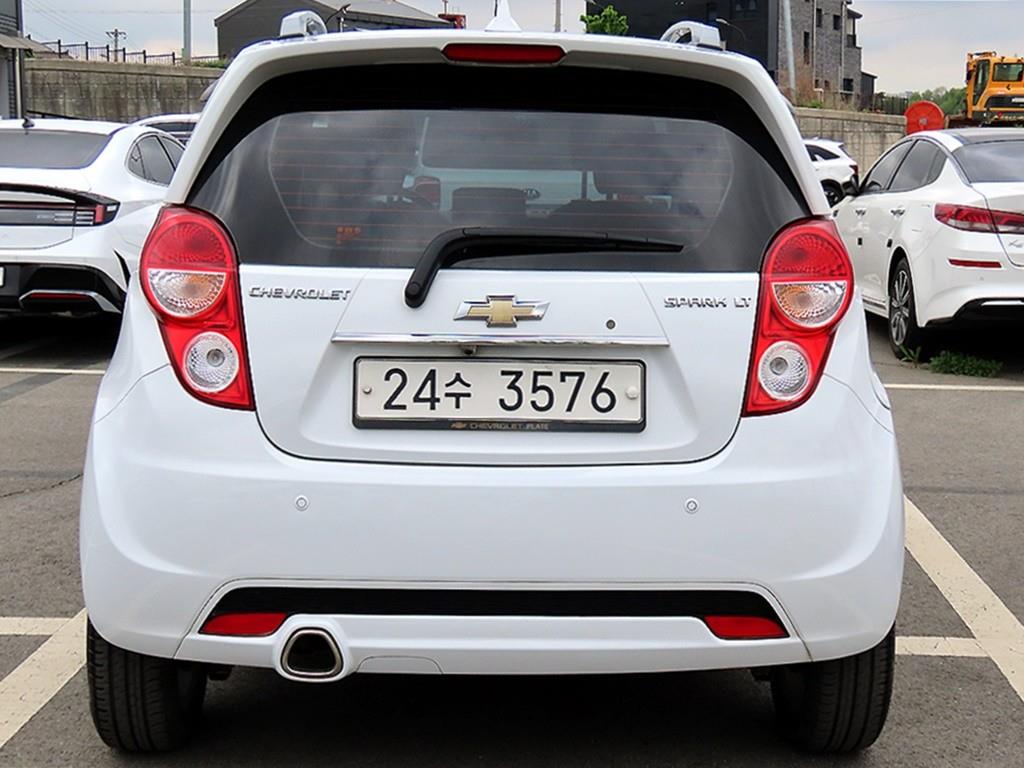Chevrolet Spark - Vista 4
