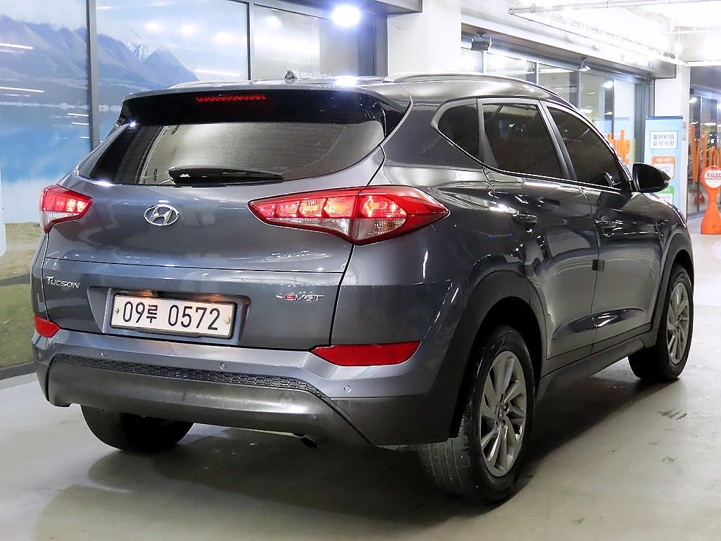 HYUNDAI Tucson - Vista 4